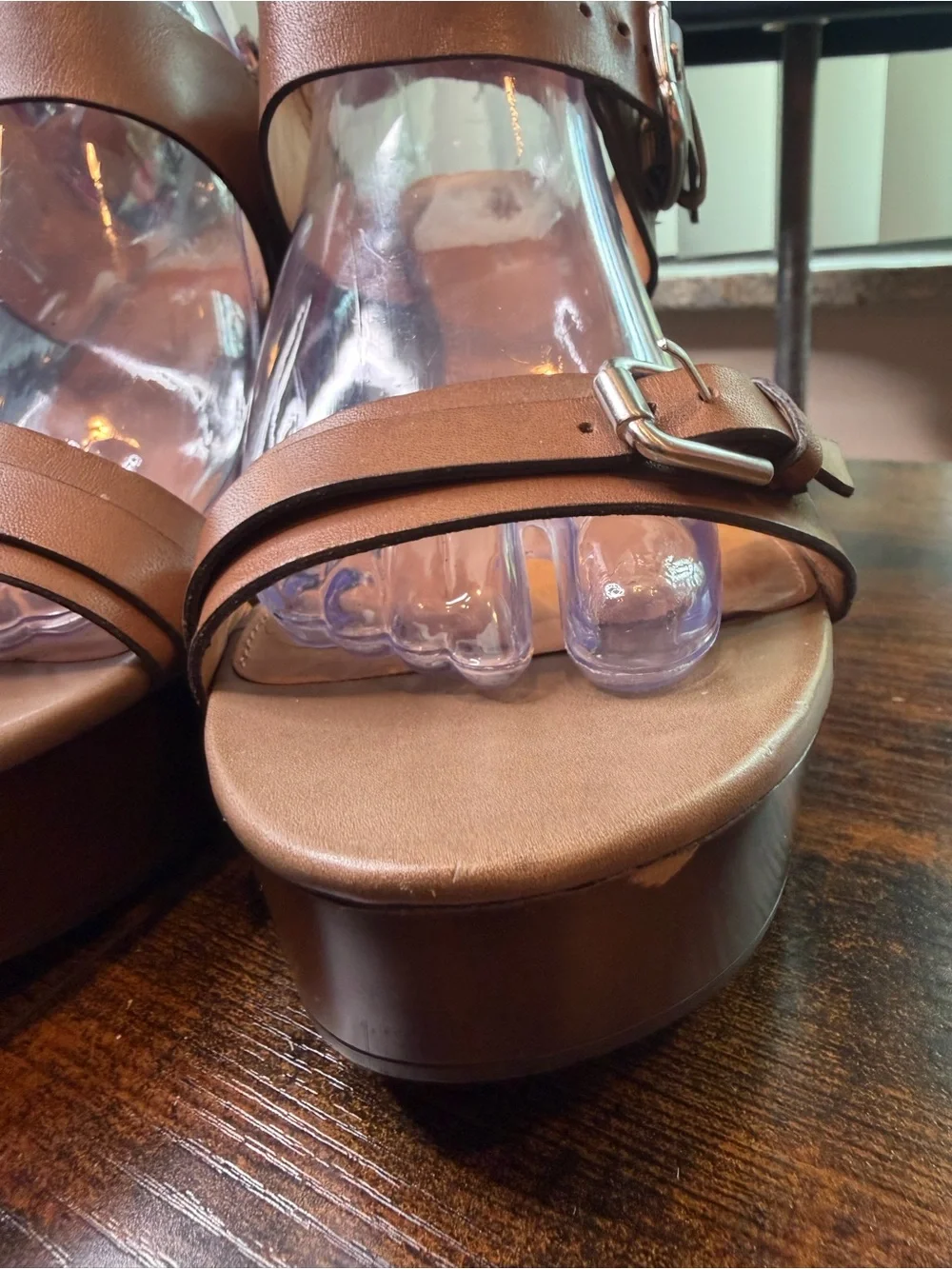 Franco Sarto Divine wedge sandals brown leather straps metallic buckle Size 9.5